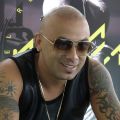 Wisin《Vacaciones》