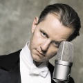 Max Raabe《Ich suche Eine, die mir allein gehört》
