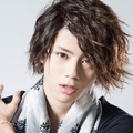 新里宏太《HANDS UP!》