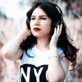 Iris Dee Jay、Robert Holland、Erin - Faster