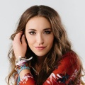 Lauren Daigle - How Can It Be