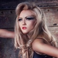 Simona Nae、JUJU - 2 Nebuni