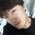 岳珅《流行的云》