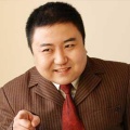 杨松《我们不是情侣却还粘在一起》