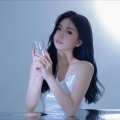 鹿一 - 何物