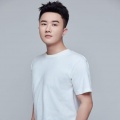 邱小龙 - 万人迷