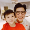 品冠儿子Jayden - 门没锁