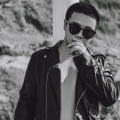 任成华《一个人等》