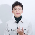 赵骏《红颜》
