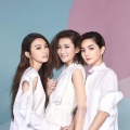 S.H.E - 天使在唱歌