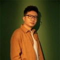 暗杠、寅子 - 说书人