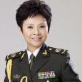 董文华、降央卓玛、刘大成、严当当 - 十五的月亮