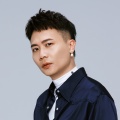 萧秉治、严爵 - 狼的传人