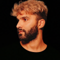 R3HAB、Deorro - Flashlight