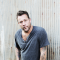 Uncle Kracker《Follow Me》