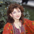 Kate Bush《Running Up That Hill》