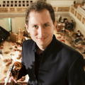 Antoine Tamestit《Sonata for Solo Viola No 1, Op. 25: III.Sehr langsam》