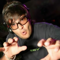 Tony Igy、Vicetone - Astronomia