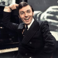 Karel Gott《Lac Eine Frau Niemals Allein》