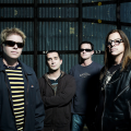 The Offspring《Black Ball》