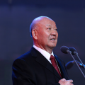 吴雁泽、戴玉强、阿宝 - 草原上升起不落的太阳