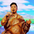登格尔《云朵》