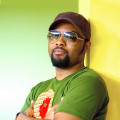 Musiq Soulchild、久保田利伸《SUKIYAKI ~Ue wo muite arukou~ (feat. Musiq Soulchild) -海外編-》