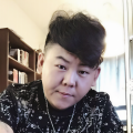 泛小滥《十年戎马心孤单》