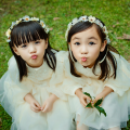 First Girl、叶圣涛《新健康歌》