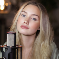 Sara Farell《Faded》