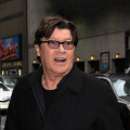 Robbie Robertson、Matthew McConaughey - The Money Chant