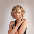 Jennifer Nettles、Brandy Clark - His Hands
