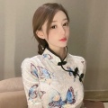 何筱薇 - 水墨兰亭