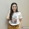 Febby、R. L. Anzela《Potong Bebek Angsa》