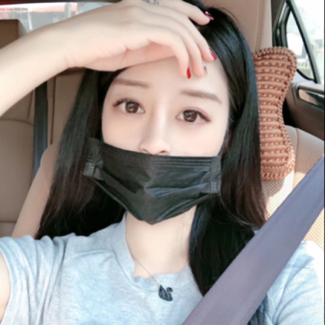 口罩小姐姐