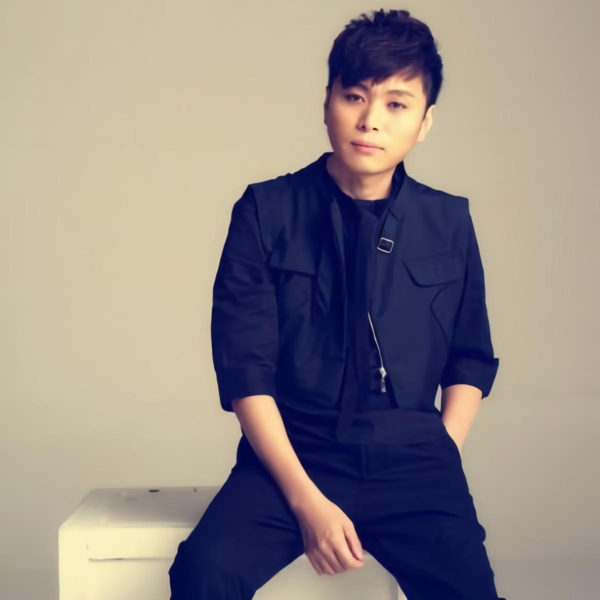 专辑:愿得一人心 歌手:雨宗林                          [id:$00ee18