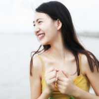 李佳雨资料,李佳雨最新歌曲,李佳雨音乐专辑,李佳雨好听的歌