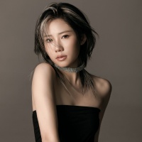 向思思资料,向思思最新歌曲,向思思音乐专辑,向思思好听的歌