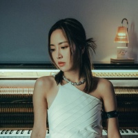 Kiri T资料,Kiri T最新歌曲,Kiri T音乐专辑,Kiri T好听的歌