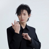 霍尊资料,霍尊最新歌曲,霍尊音乐专辑,霍尊好听的歌