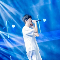 周童资料,周童最新歌曲,周童音乐专辑,周童好听的歌