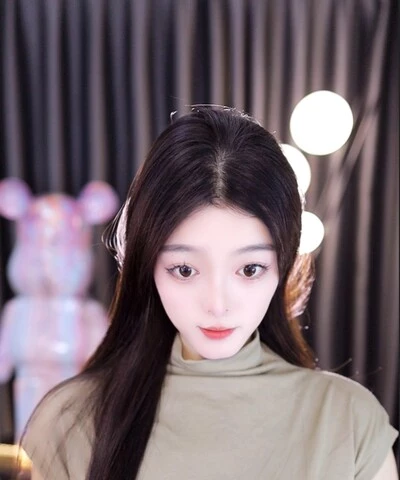 高清越越灬越越灬木三彤高清木三彤木三彤aa曦瑶7