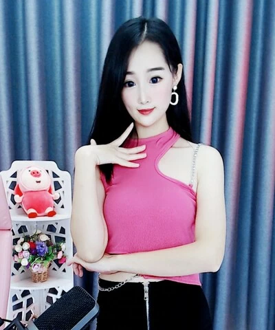 田欣9月15号生日