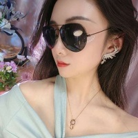 戚戚瓜兮兮
