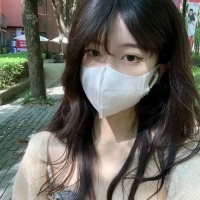 小依彤，