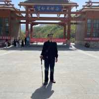 王小存