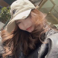 Uc蝴蝶