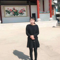 li刘馨月