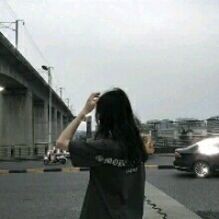 飆飈
