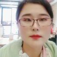 慈心李依芯